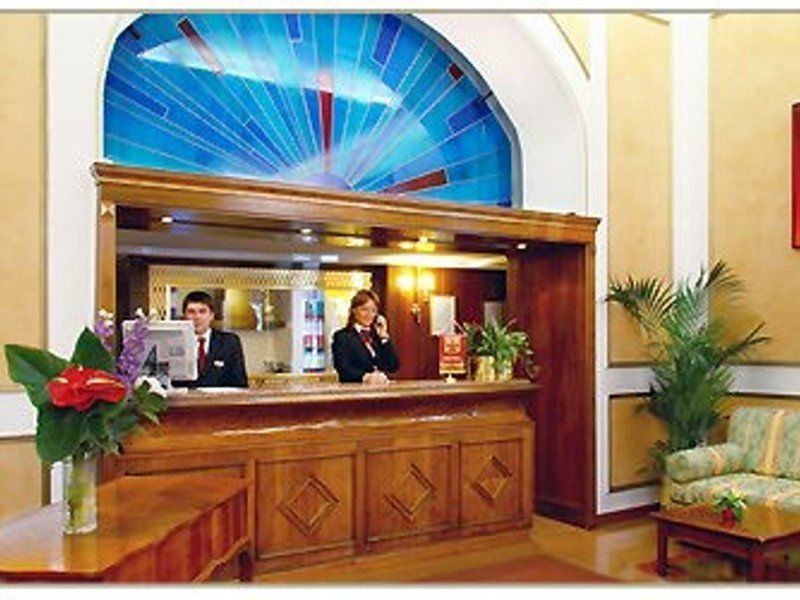 Hotel Oxford Roma Esterno foto